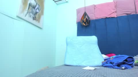 adriana online show from June 22, 3:25 am