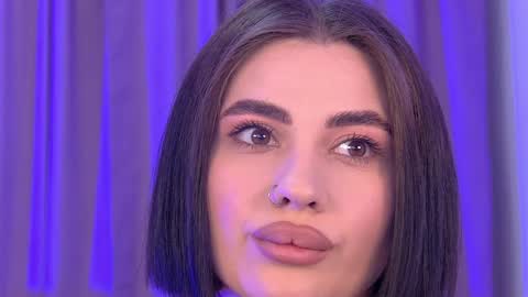 AdrianaTores online show from April 24, 12:30 pm