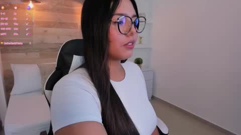 A D R I  online show from October 24, 3:30 pm