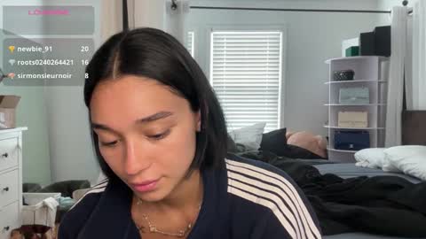 Adrianna  online show from March 15, 5:15 pm