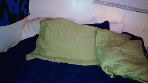 adriannasteele online show from March 8, 5:03 am