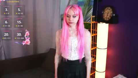 Hello im Dana online show from January 6, 3:43 am