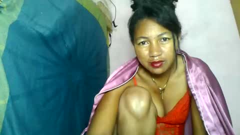 aelyaa online show from June 10, 7:29 am