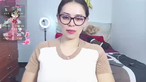 lia online show from June 12, 3:03 am