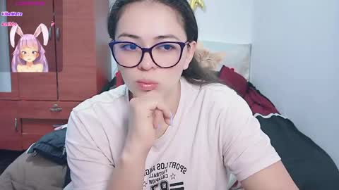lia online show from June 7, 11:55 pm