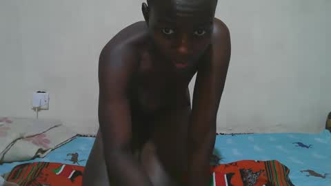 Snapshot of african_pussy2 chatting on March 7, 6:02 am african_pussy2 online show from March 7, 6:02 am