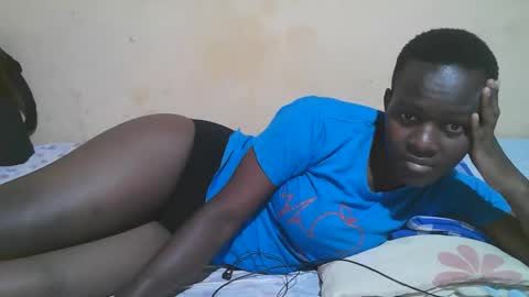 Snapshot of african_pussy2 chatting on October 9, 8:51 am african_pussy2 online show from October 9, 8:51 am
