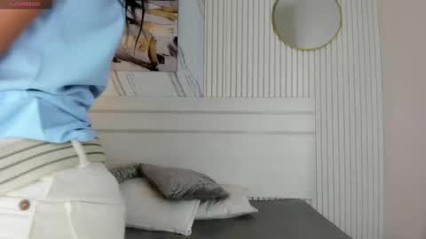 Afro Luna online show from January 5, 8:01 pm