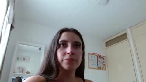 afrodithaa_ online show from April 29, 4:09 pm