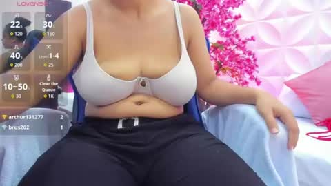 A G A T A  online show from June 19, 7:50 pm