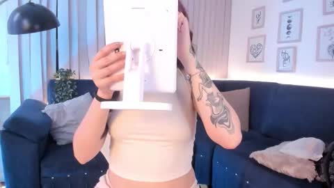 Agata Volkov online show from March 3, 8:37 pm