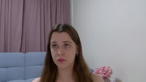 Agata Aisitt online show from July 3, 3:23 am