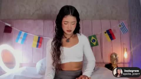 agatha_jener online show from June 29, 11:43 am