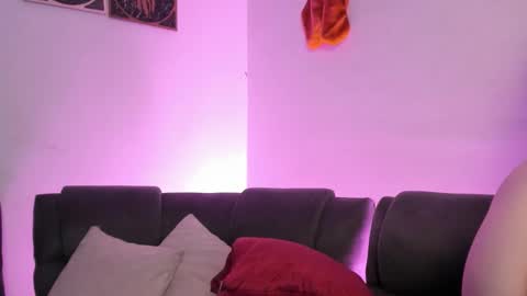 Camila     2 online show from February 27, 1:27 am