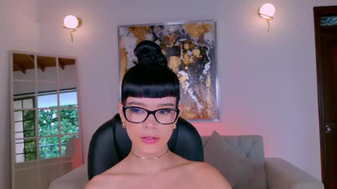 Agatha online show from February 19, 10:19 pm