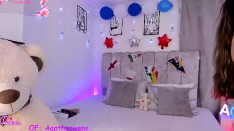 Agatha Owens online show from July 16, 11:53 pm
