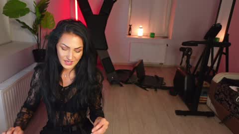 Agelina Lilly Laura online show from December 21, 8:13 pm