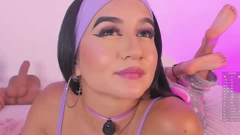 Maggie   online show from November 27, 11:51 pm