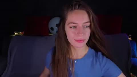 agnes wells online show from June 15, 2:34 am
