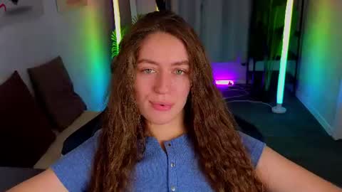 agnes wells online show from July 27, 1:35 am