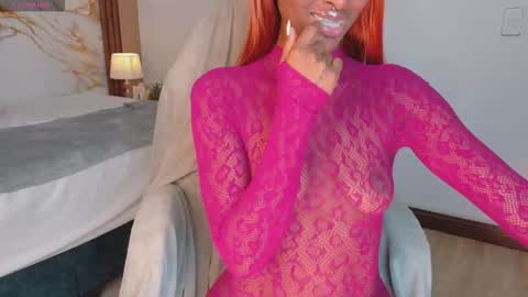 Ahvi Ebony online show from February 25, 1:09 pm