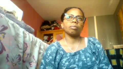 Aicha boobs online show from June 18, 12:43 pm