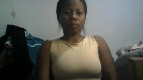 Aicha boobs online show from July 28, 2:20 am