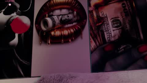 Aida  online show from November 24, 11:56 am