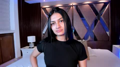 aidajoness online show from February 5, 11:24 am