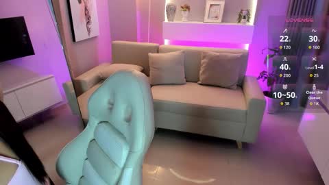   online show from February 18, 2:32 am