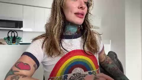 Airgead online show from June 25, 2:51 pm
