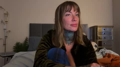 Airgead online show from February 9, 1:41 am