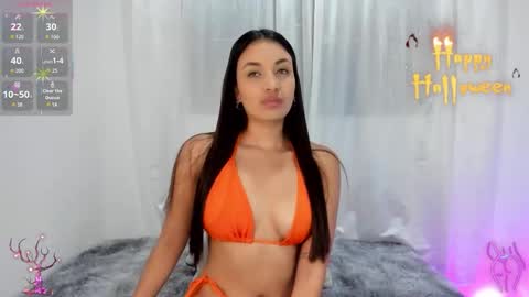 Aisha online show from October 29, 11:40 pm