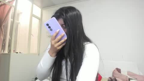 Katie   online show from February 23, 4:17 pm