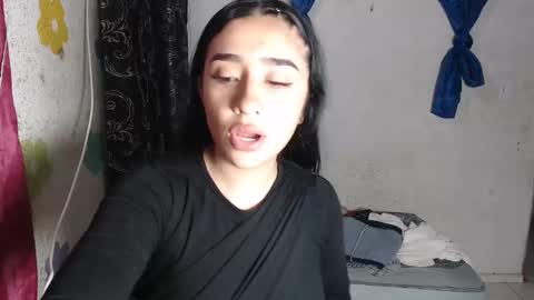 alexia online show from February 13, 1:57 pm