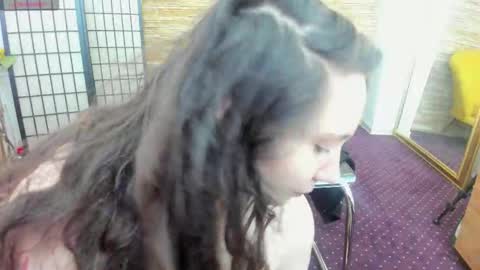 Aisha online show from November 9, 6:09 am