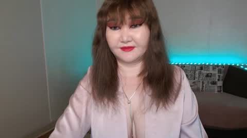 Shelly online show from June 12, 2:36 pm
