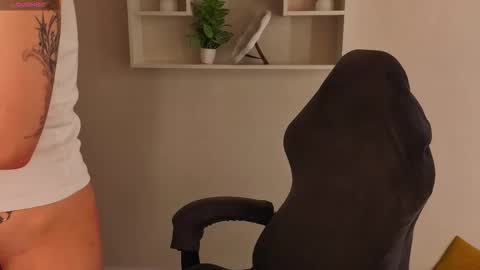 Al1ice online show from March 15, 10:28 am