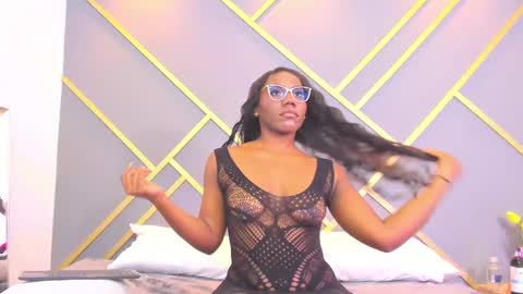 alaia_colins online show from March 6, 2:51 am