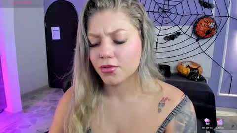 Alaia online show from October 21, 12:42 pm