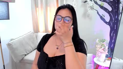     online show from March 2, 7:31 pm