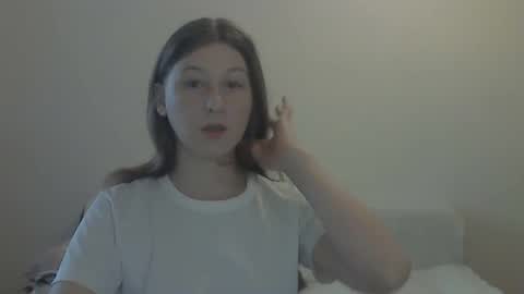 Anna online show from December 2, 8:59 am