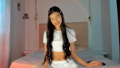            online show from June 18, 5:40 pm