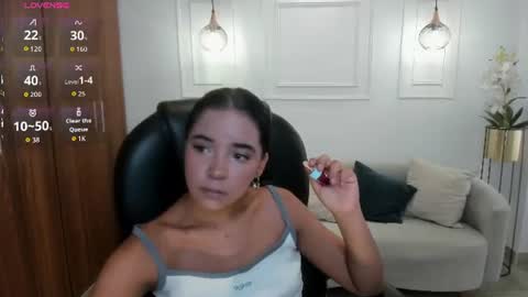 alana  online show from August 4, 7:42 pm