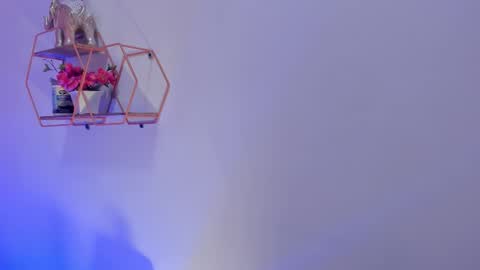 Ana online show from October 31, 8:13 pm