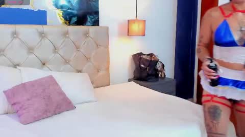 Alana online show from July 4, 7:21 pm