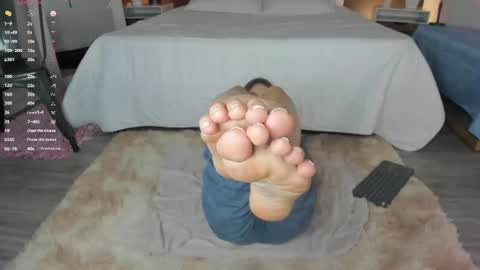 Alanna Cute Russell online show from June 19, 9:29 pm