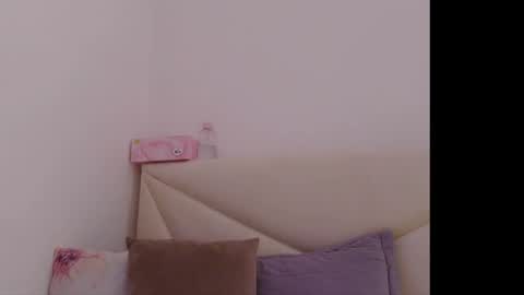 AllylicArabis online show from May 9, 1:57 pm