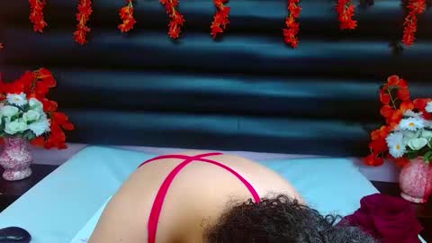 AlaSmith  online show from February 6, 2:33 am