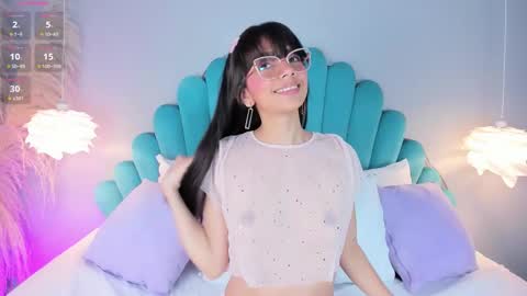 Alassia Hocthner online show from November 21, 12:07 pm